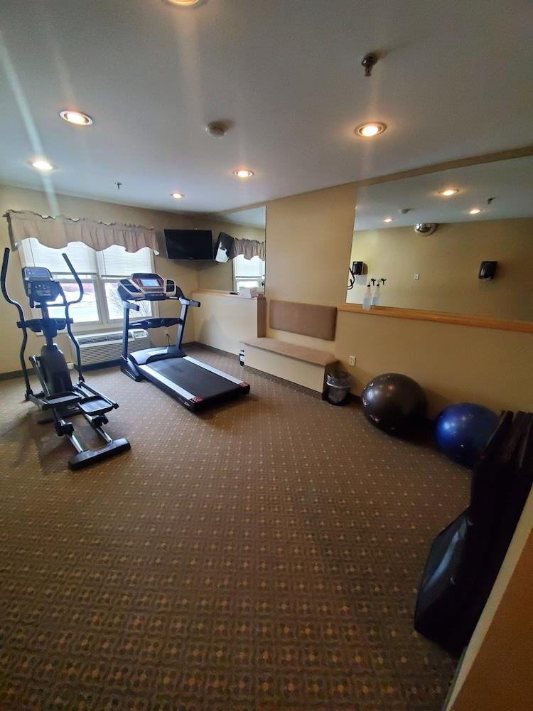 Country Inn At The Mall Bangor Extérieur photo