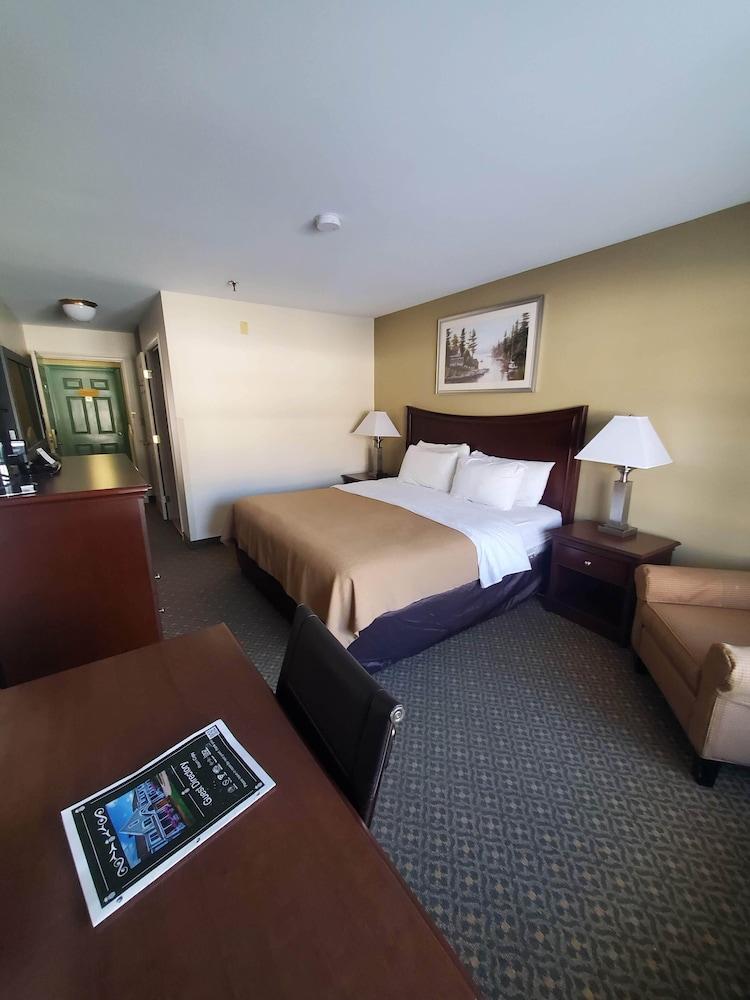 Country Inn At The Mall Bangor Extérieur photo