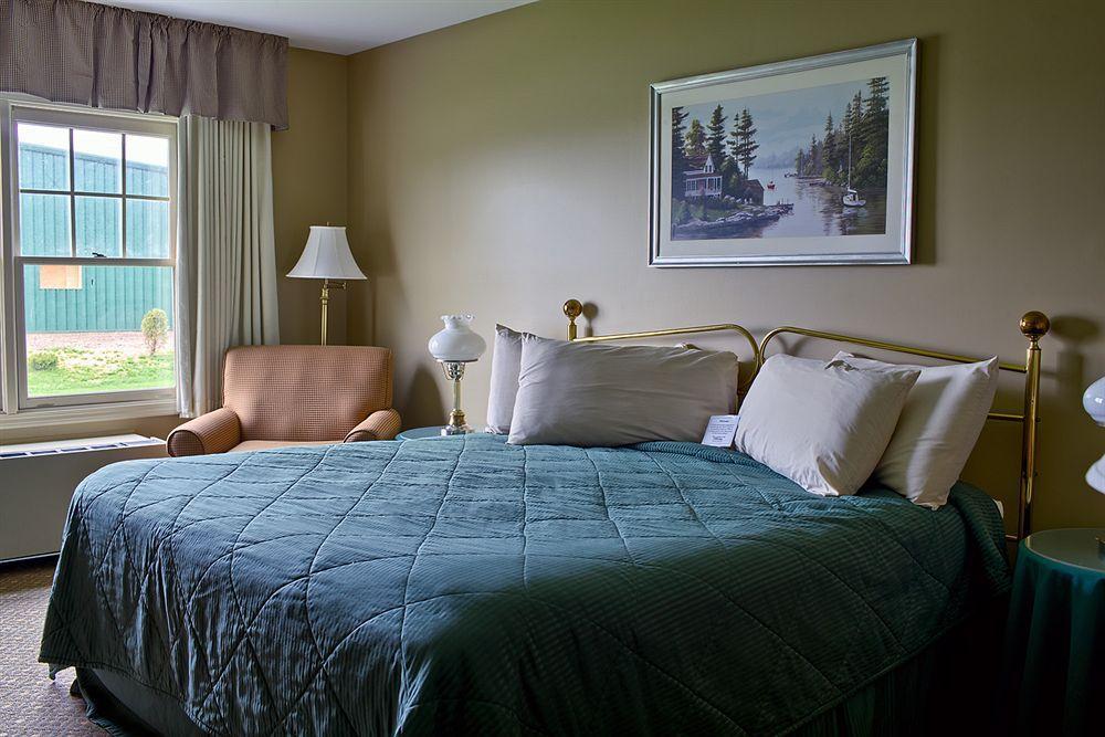 Country Inn At The Mall Bangor Extérieur photo