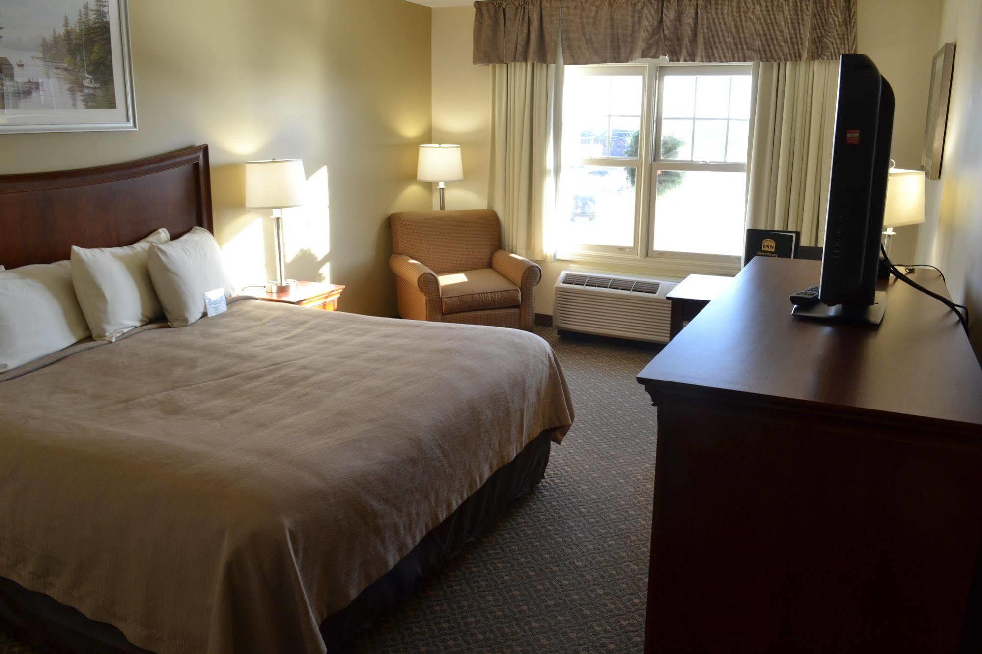 Country Inn At The Mall Bangor Extérieur photo